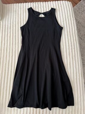 Women's Black Sleeveless Dress with Keyhole Back. XL